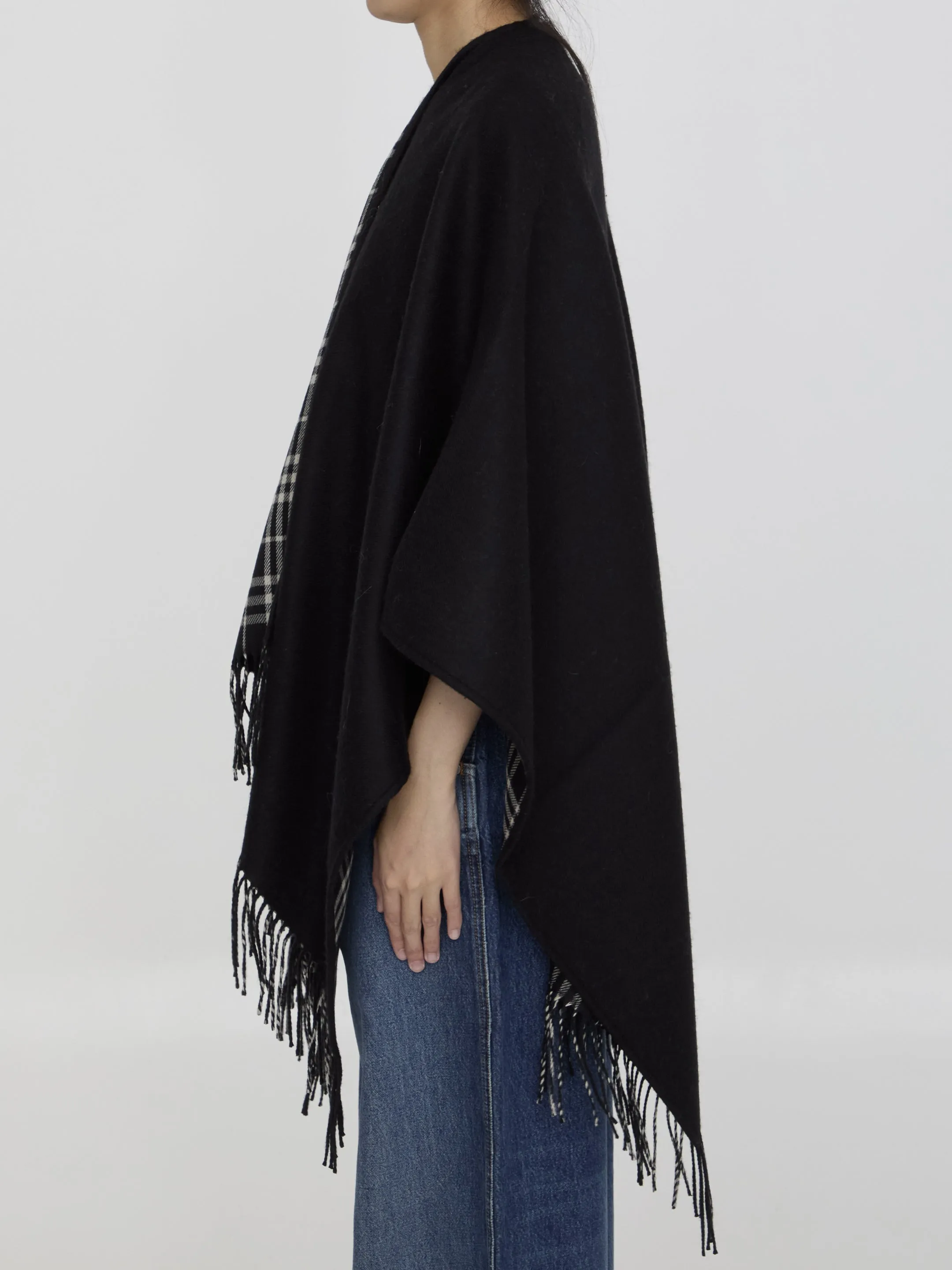 Burberry Check Motif Wool Cape in Black