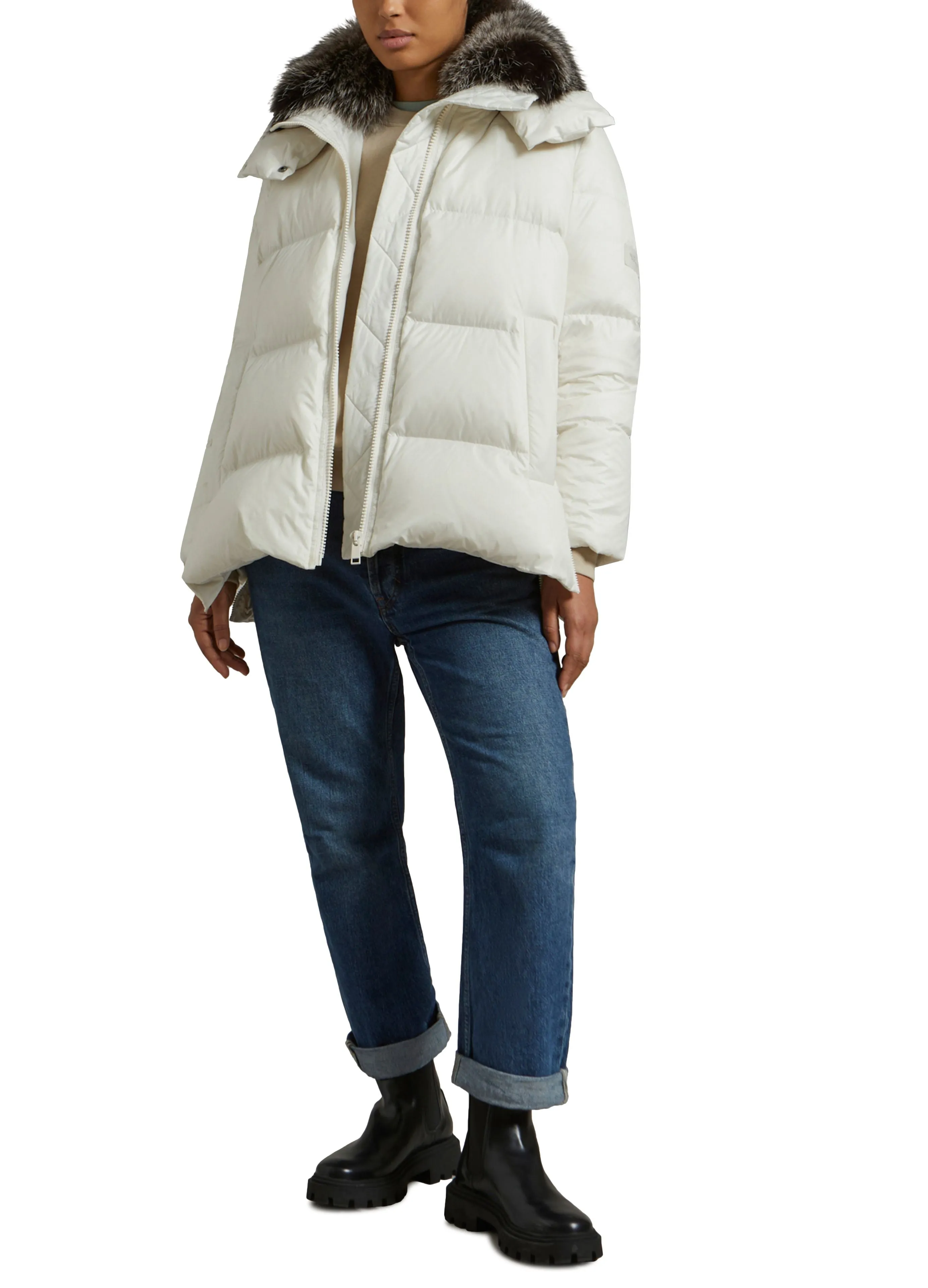 "A" line down jacket in water-repellent technical fabric with fox fur collar